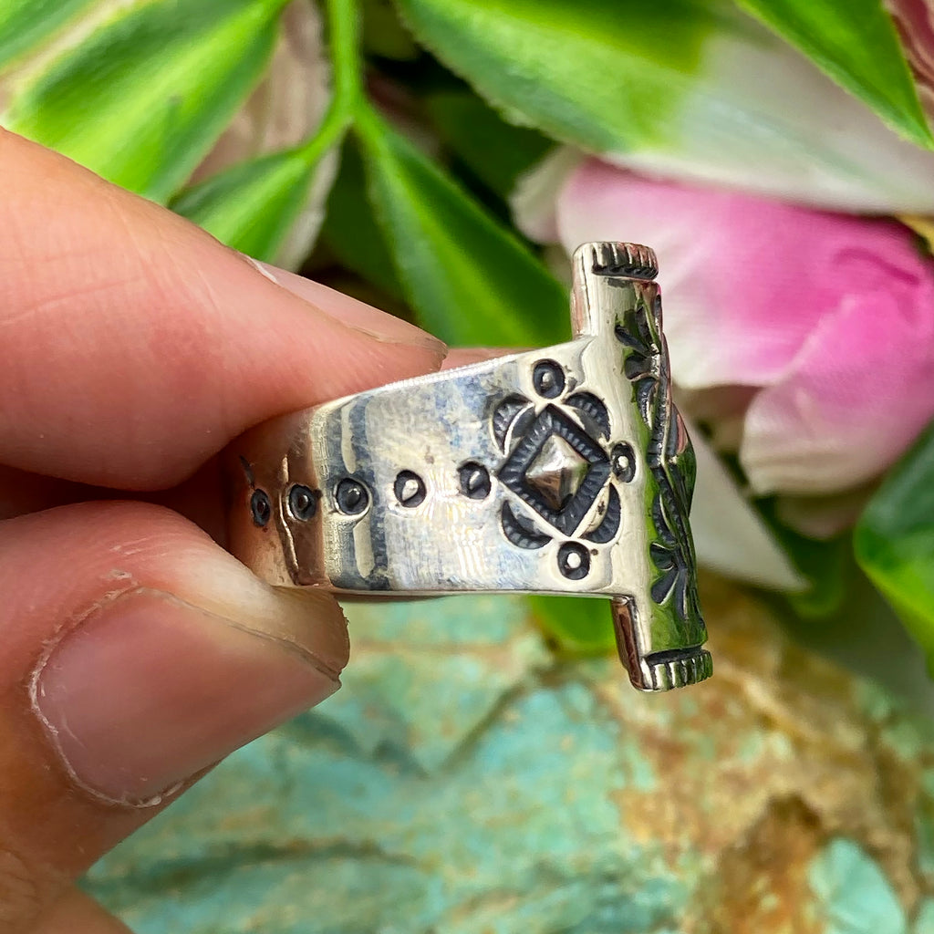 Desert Shield Engraved Ring